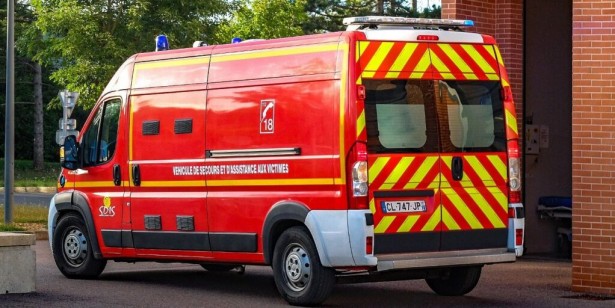 Un motard a été grièvement blessé dans un accident avec un tracteur en Saône-et-Loire hier soir.