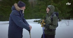 Dans le prochain numéro de "Nos Terres Inconnues" diffusé sur France 2, le 2 novembre prochain, l'animateur Raphaël de Casabianca emmène avec lui le chanteur Amir au cœur du massif de Jura.