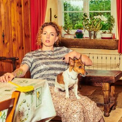 Temps fort Marion Roch dans Room Service